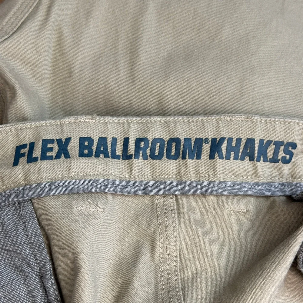 Duluth Flex Ballroom Khakis Mens 46x30 Cotton Stretch Relaxed Fit Work Pants Tan